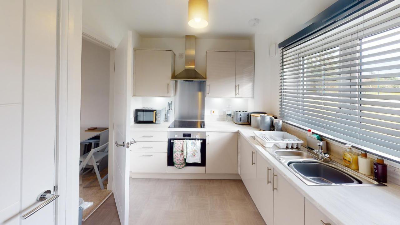 4 Bynack House Apartment Авимор Екстериор снимка