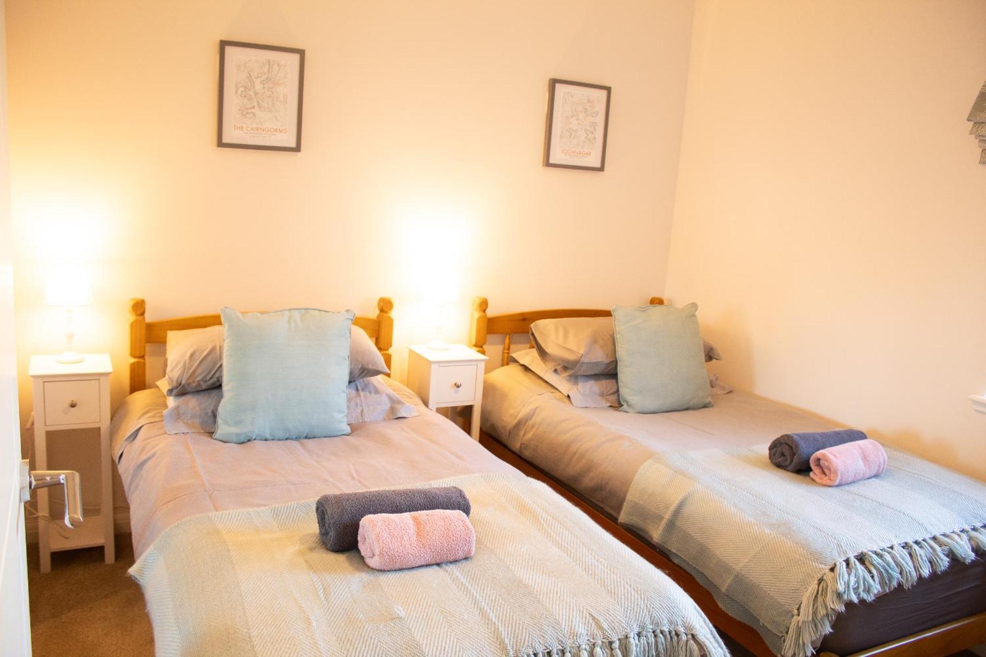4 Bynack House Apartment Авимор Екстериор снимка